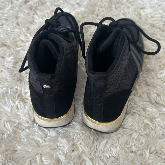 Winter Sneaker - Picture 4 of 5